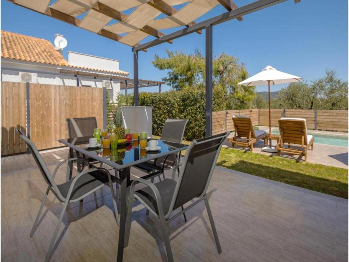 Natura Verde Villas Fiolítis 外观 照片