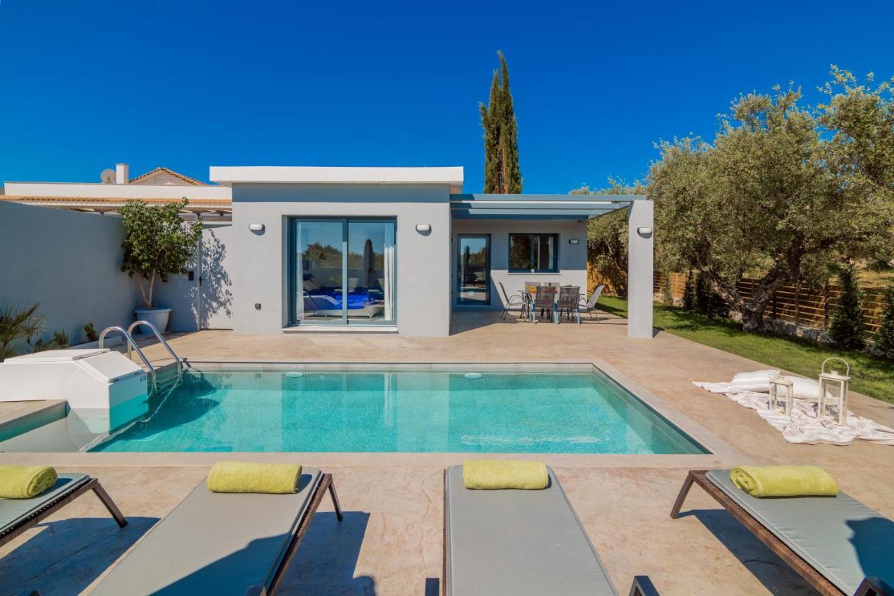Natura Verde Villas Fiolítis 外观 照片
