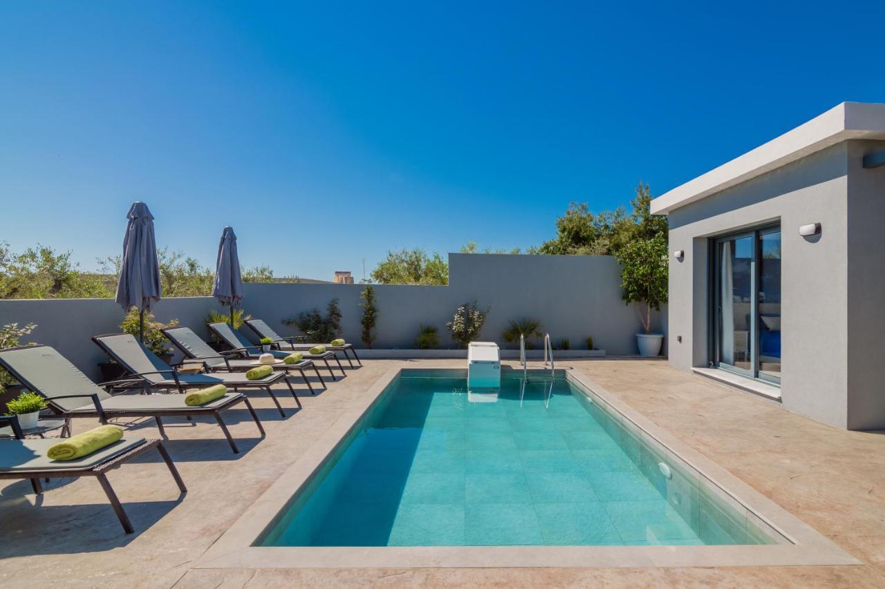 Natura Verde Villas Fiolítis 外观 照片
