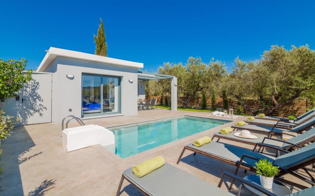 Natura Verde Villas Fiolítis 外观 照片